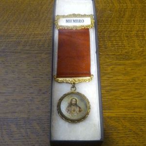 Vgt 1934 religious ribbon Medal